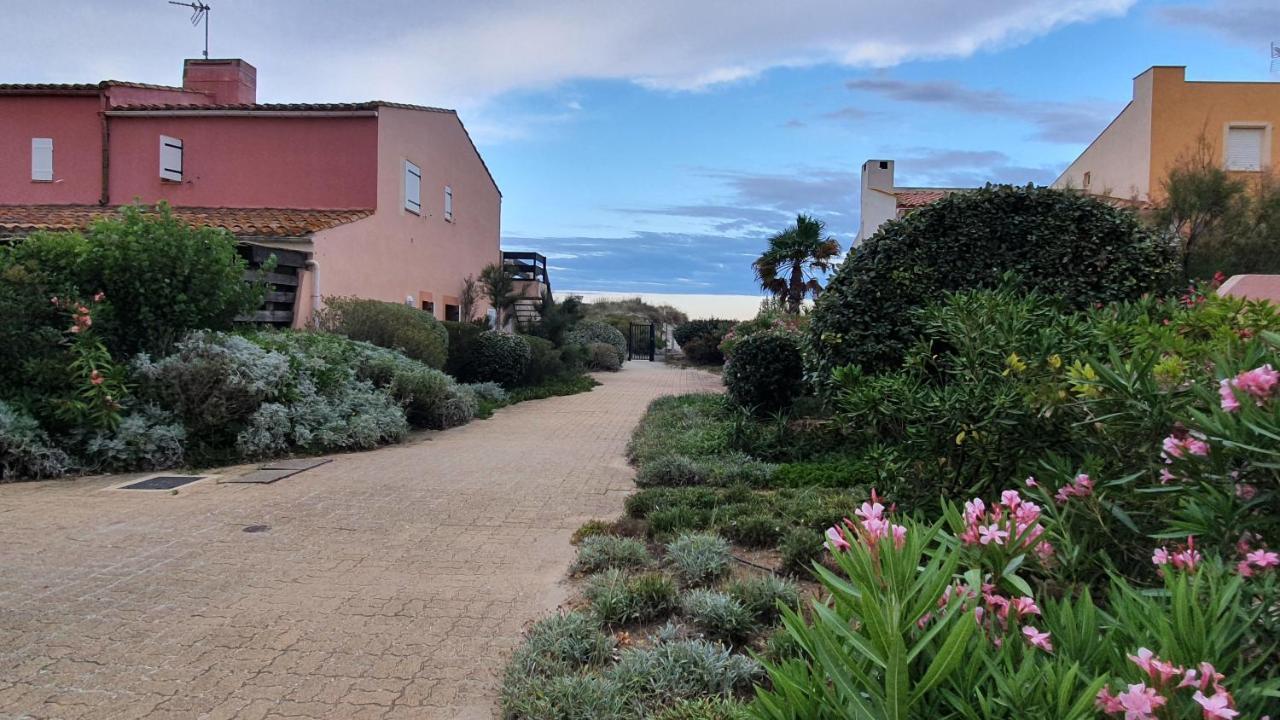 Appartement Avec Vaste Terrasse A 30 M Des Dunes Agde Buitenkant foto