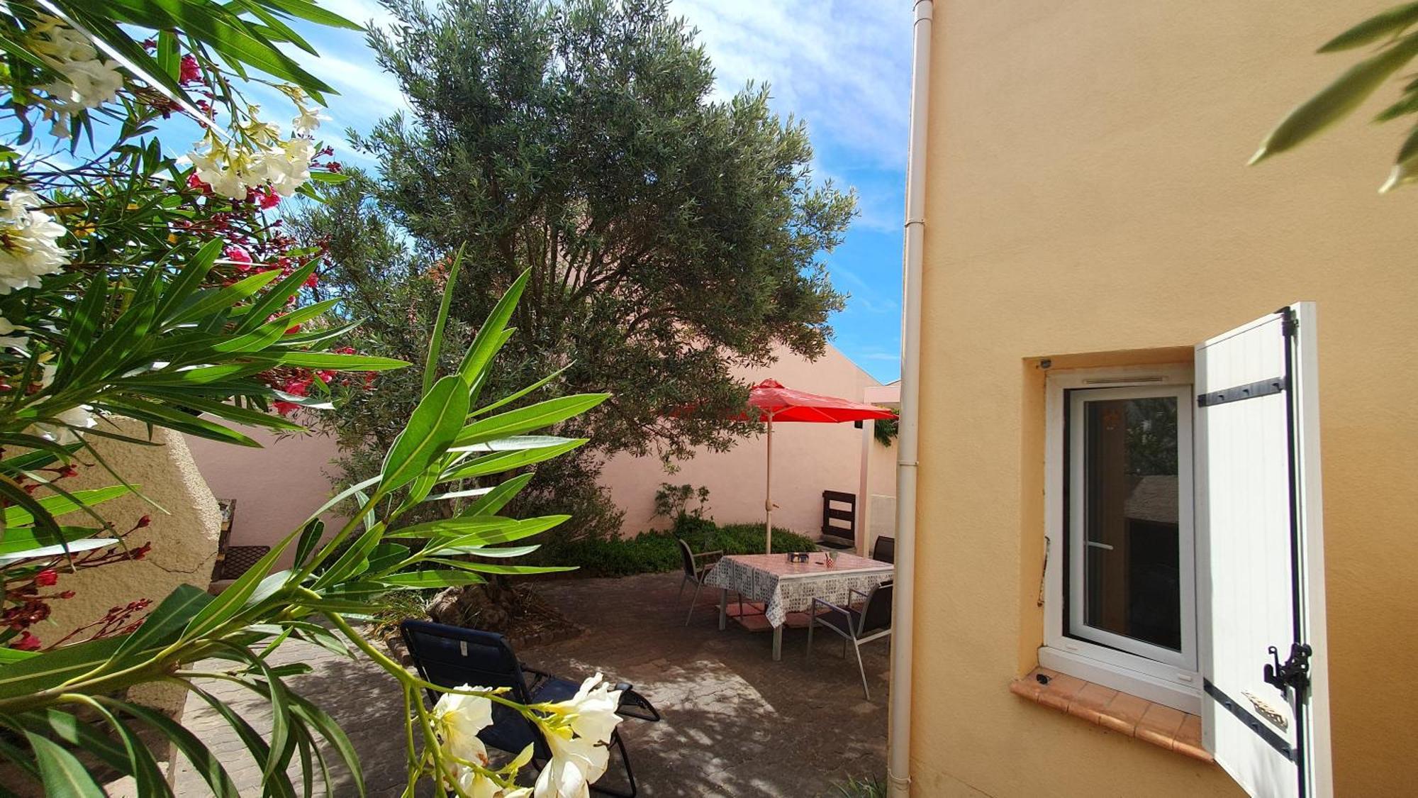Appartement Avec Vaste Terrasse A 30 M Des Dunes Agde Buitenkant foto